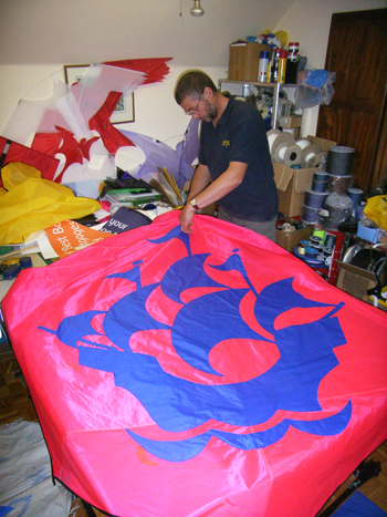 Cutting out the applique on the Blue Peter Rokkaku Kite